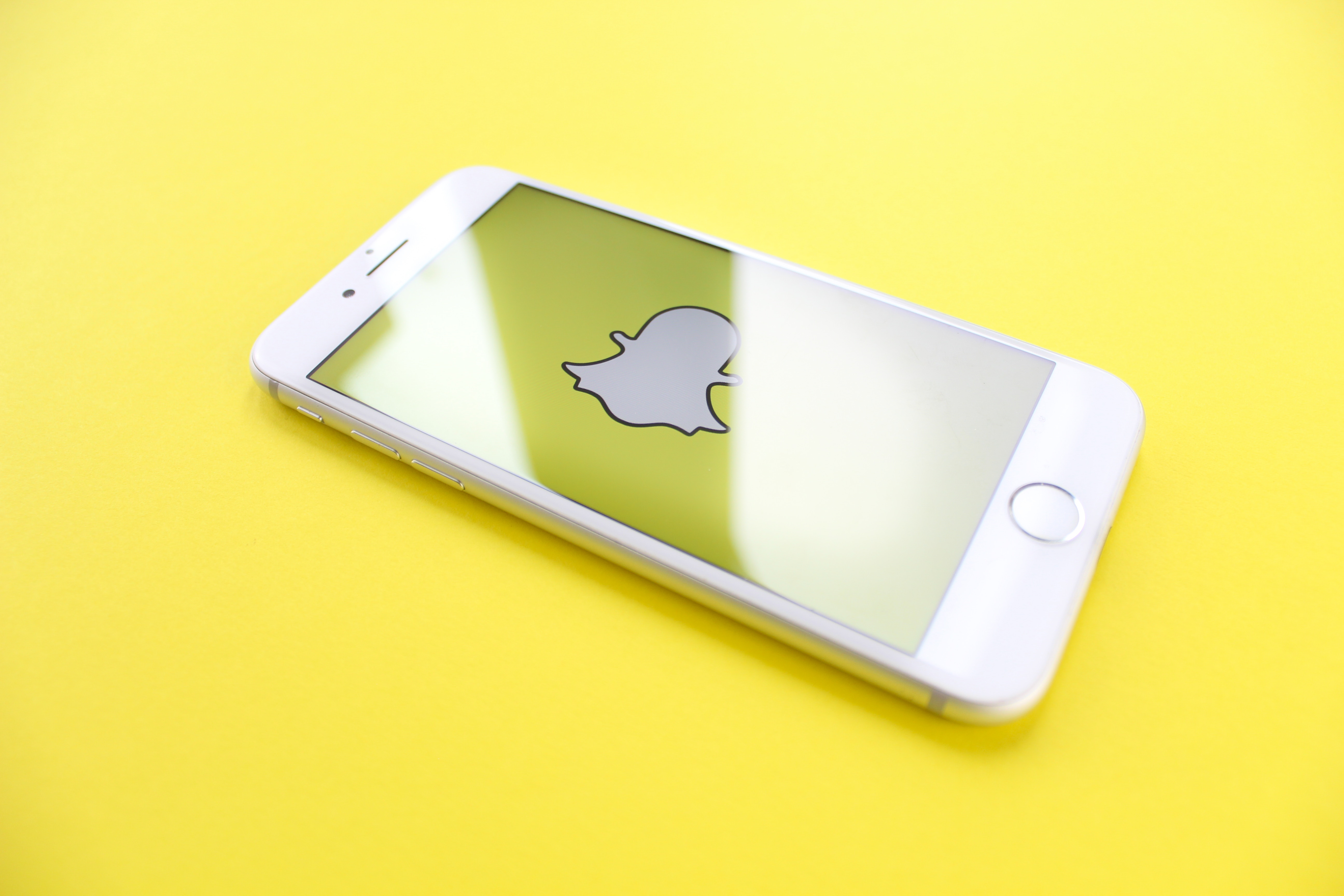 Snapchat and Amazon join forces